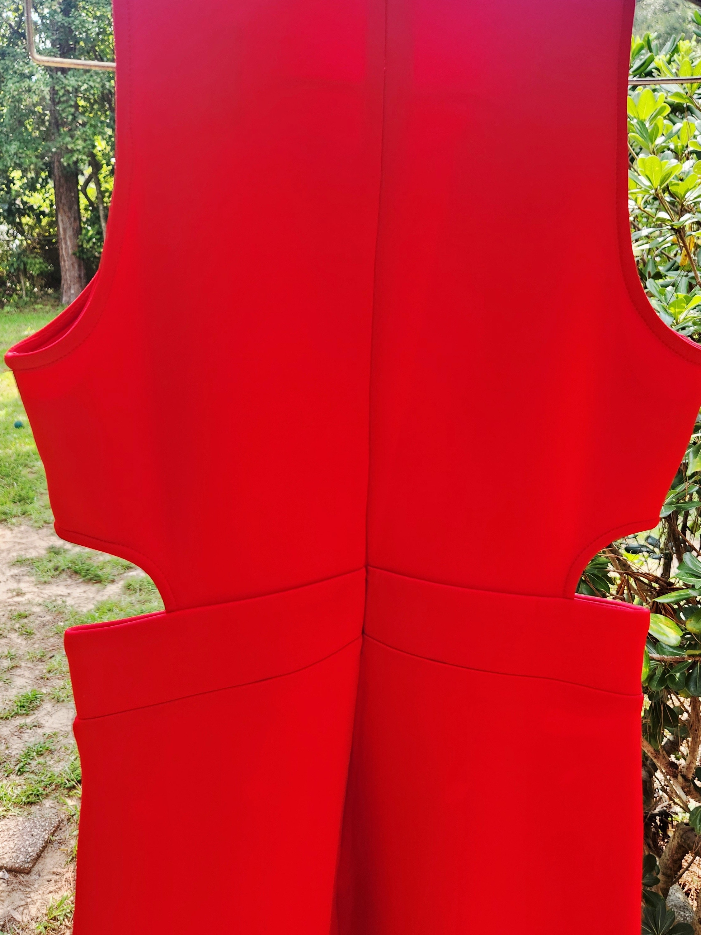 Nwt Nordatrom Rack Sexy Red Cutout Midi Dress With Grommet Waist Size Medium — image 5 of 5
